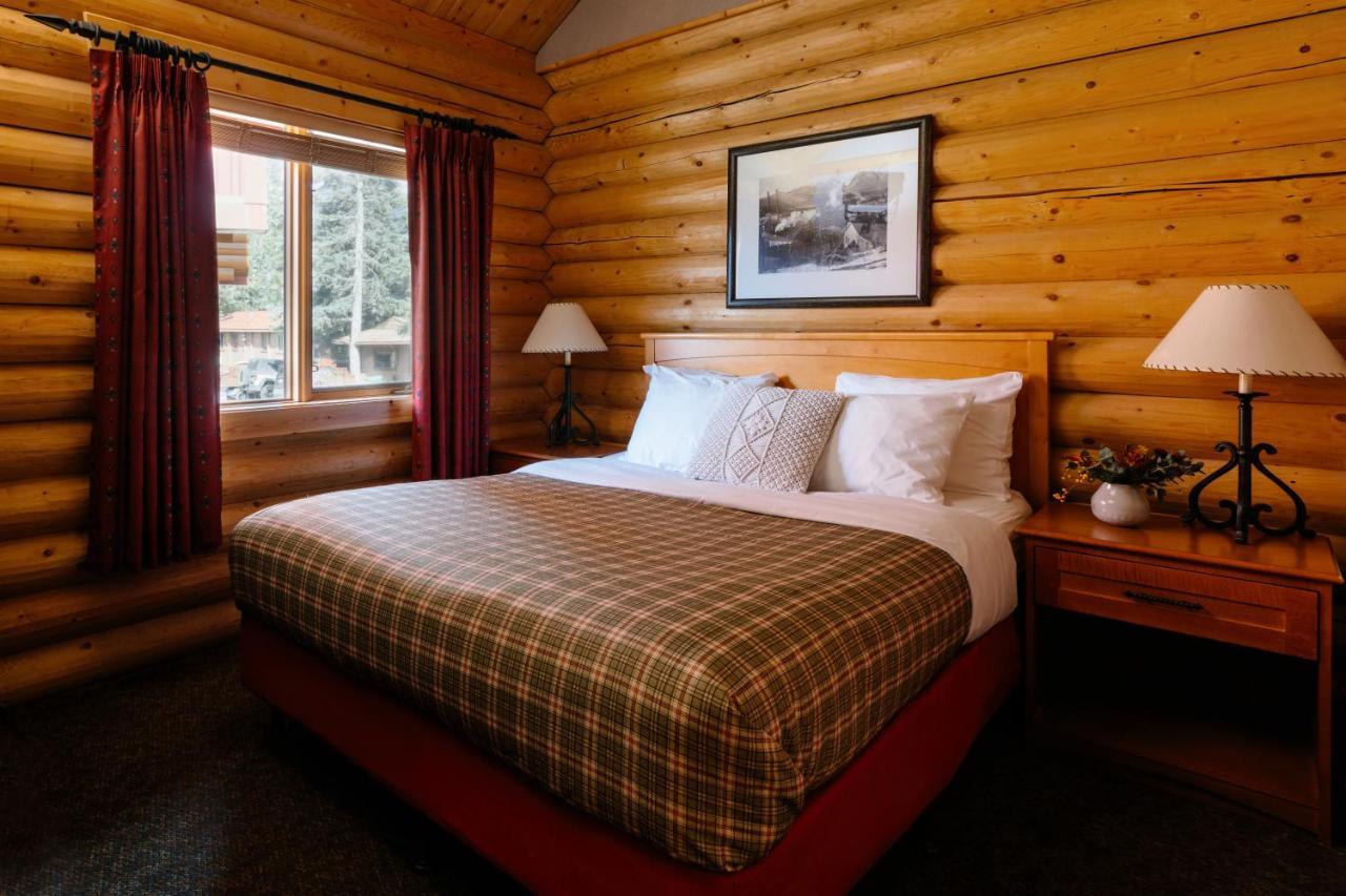 Lodge Miette Mountain Jasper